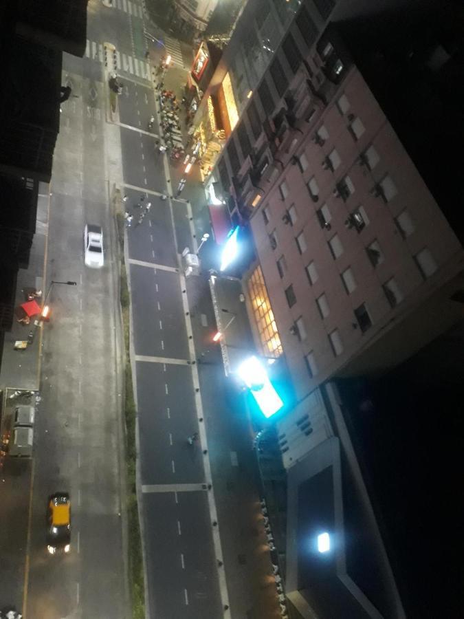 Apartmán Corrientes Buenos Aires Exteriér fotografie